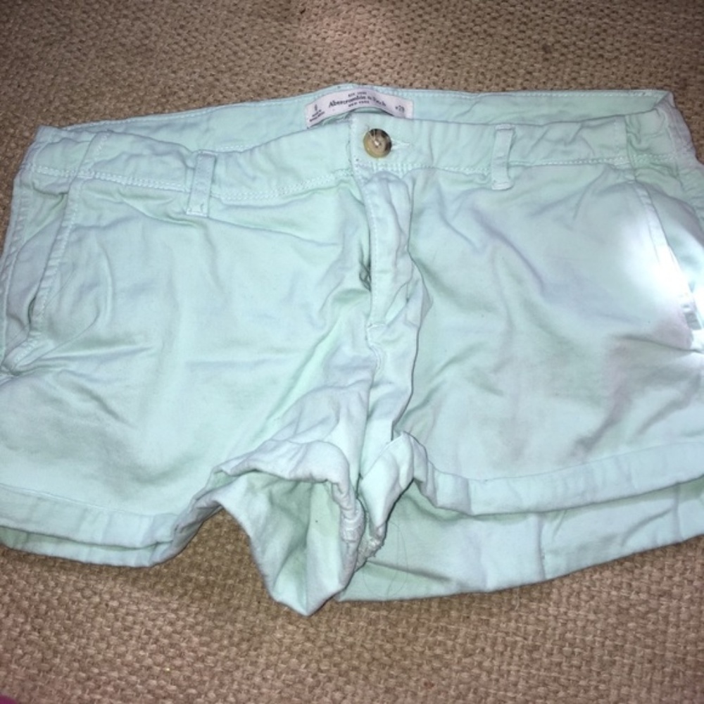 Mint Green size 29 Abercrombie and Fitch shorts